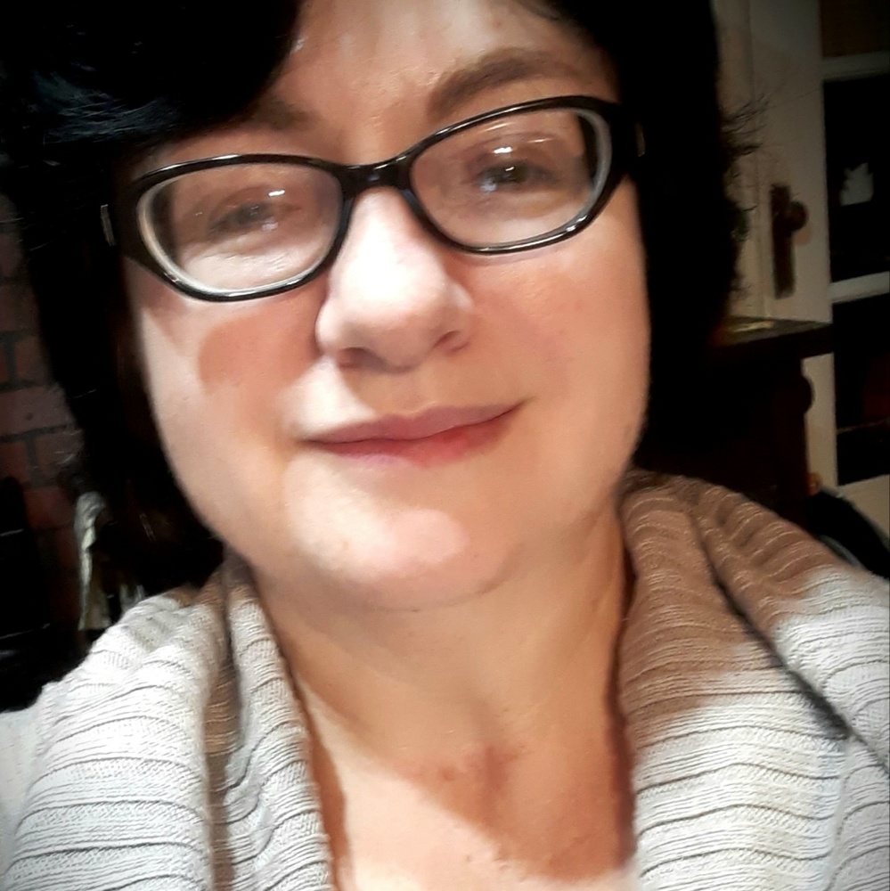 Meet your Posher, Marina